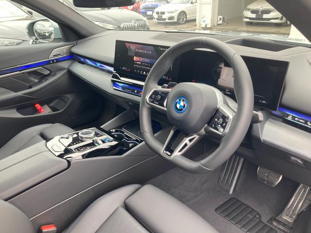 ＢＭＷ ｉ５