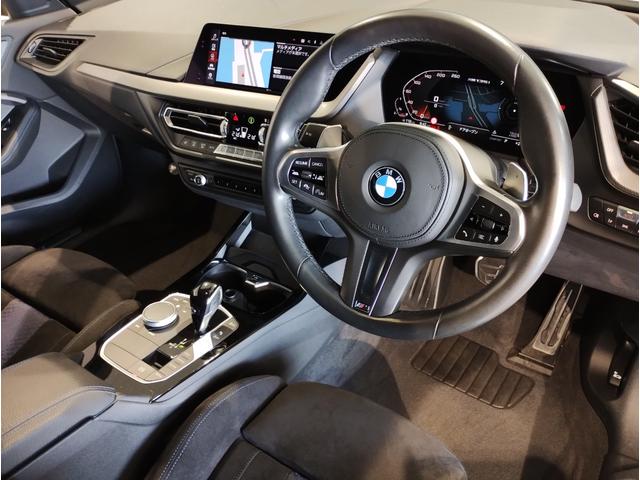 １シリーズ Ｍ１３５ｉ　ｘＤｒｉｖｅ　デビューパッケージ　アルカンターラコンビシート　アクティブクルーズコントロール　パドルシフト　Ｍシートベルト　バックカメラ　前後障害物センサー　ワイヤレス充電　アダプティブＭサス　電動リアゲート（15枚目）