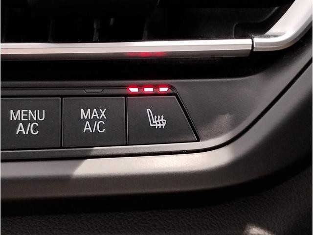 １シリーズ Ｍ１３５ｉ　ｘＤｒｉｖｅ　デビューパッケージ　アルカンターラコンビシート　アクティブクルーズコントロール　パドルシフト　Ｍシートベルト　バックカメラ　前後障害物センサー　ワイヤレス充電　アダプティブＭサス　電動リアゲート（25枚目）