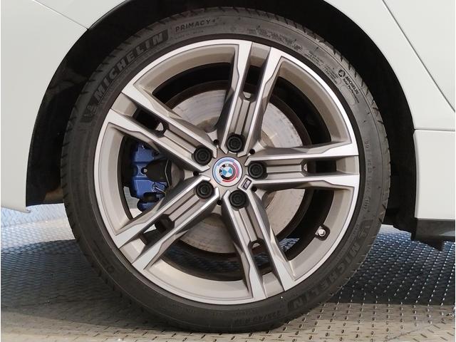 １シリーズ Ｍ１３５ｉ　ｘＤｒｉｖｅ　デビューパッケージ　アルカンターラコンビシート　アクティブクルーズコントロール　パドルシフト　Ｍシートベルト　バックカメラ　前後障害物センサー　ワイヤレス充電　アダプティブＭサス　電動リアゲート（40枚目）