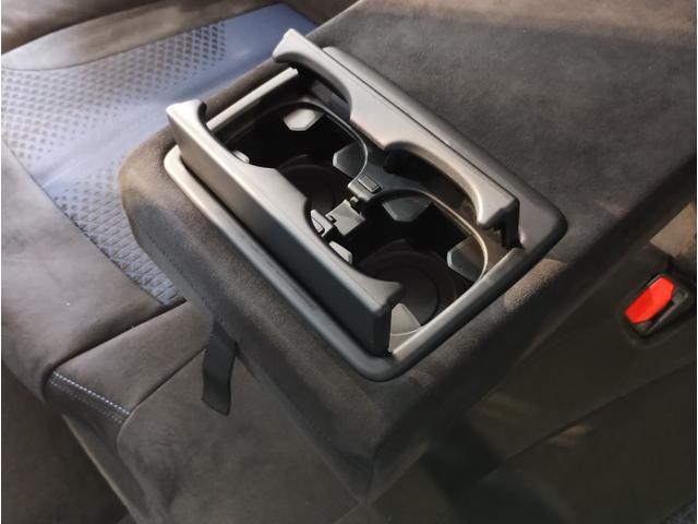 １シリーズ Ｍ１３５ｉ　ｘＤｒｉｖｅ　デビューパッケージ　アルカンターラコンビシート　アクティブクルーズコントロール　パドルシフト　Ｍシートベルト　バックカメラ　前後障害物センサー　ワイヤレス充電　アダプティブＭサス　電動リアゲート（54枚目）