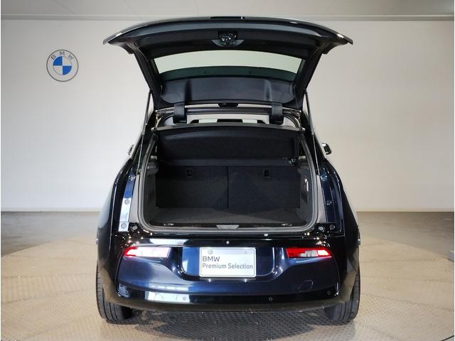 トランク使用方法により、分割にシートをアレンジすることが可能です。