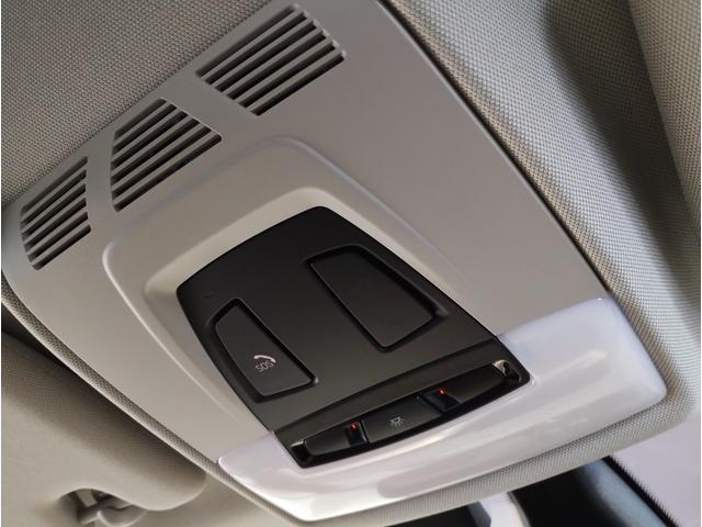 ＢＭＷの大きなシートは疲れにくく、搭乗者を包み込んでくれる安心感が御座います。