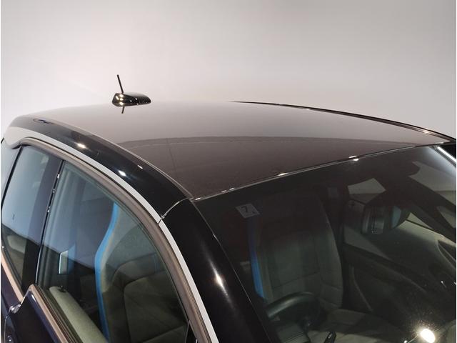 どっしりとしたバンパー下部のデザインはＢＭＷの高級感を際立たせると共にスポーティーさを演出しております。