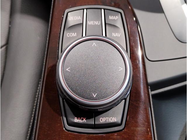3シリーズ 318i ラグジュアリー クルーズコントロール ブラックレザーシート バックカメラ 障害物センサー メモリー機能付き電動シートコントロール ブラックレザーシート バックカメラ 障害物センサー レーンアシスト(24枚目)