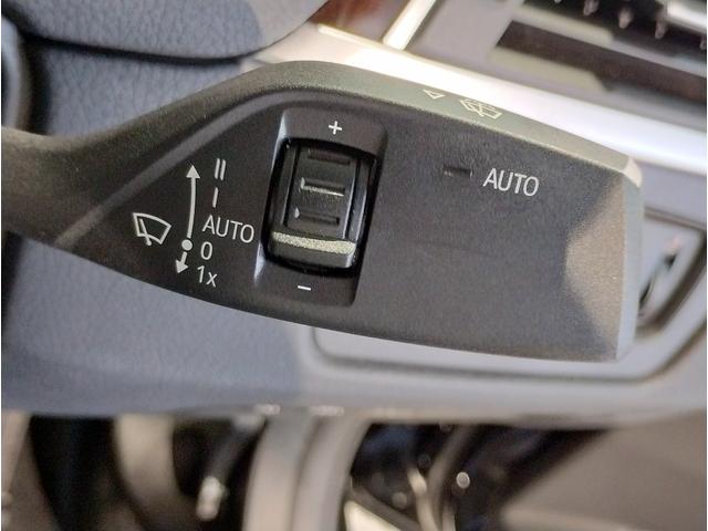 3シリーズ 318i ラグジュアリー クルーズコントロール ブラックレザーシート バックカメラ 障害物センサー メモリー機能付き電動シートコントロール ブラックレザーシート バックカメラ 障害物センサー レーンアシスト(28枚目)