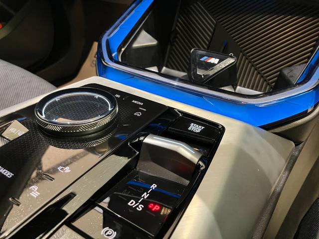 Ｘ３ ２０ｄ　ｘＤｒｉｖｅ　Ｍスポーツ　デモレンタ　ドライビングアシストプロフェッショナル　ＡＣＣ　パーキングアシストプラス　ｈａｒｍａｎ／ｋａｒｄｏｎ　純正２０ＡＷ　地デジ　アダプティブＬＥＤヘッドライト　ヘッドアップディスプレイ（11枚目）
