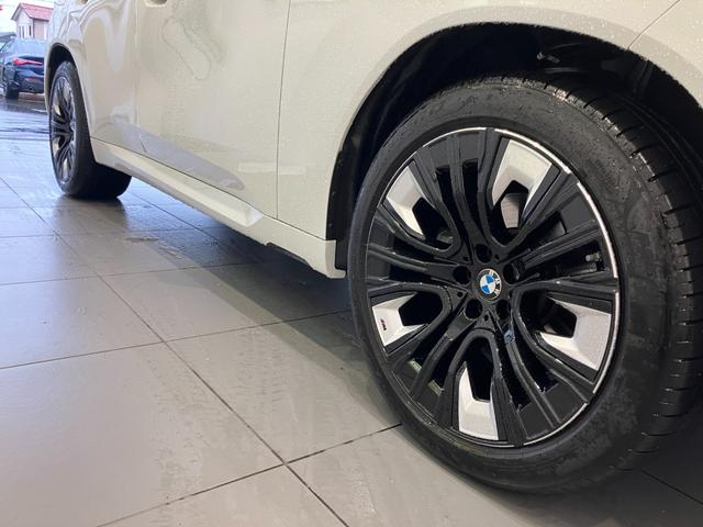 Ｘ３ ２０ｄ　ｘＤｒｉｖｅ　Ｍスポーツ　デモレンタ　ドライビングアシストプロフェッショナル　ＡＣＣ　パーキングアシストプラス　ｈａｒｍａｎ／ｋａｒｄｏｎ　純正２０ＡＷ　地デジ　アダプティブＬＥＤヘッドライト　ヘッドアップディスプレイ（18枚目）