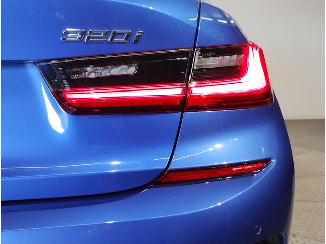 3シリーズ 320i Mスポーツ HDDナビゲーション LEDヘッドライト 電動トランク オートワイパー オートワイパー 全周囲カメラ パドルシフト ブラックレザーシート コンフォートアクセス デビューパッケージ ミラーETC(65枚目)