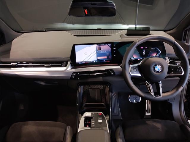 2シリーズ 218iアクティブツアラー Mスポーツ 弊社元デモカー テクノロジーパッケージ アクティブクルーズコントロール ヘッドアップディスプレイ 18インチアルミホイール シートヒーター 後退アシスト ワイヤレスチャージ LEDヘッドライト(14枚目)