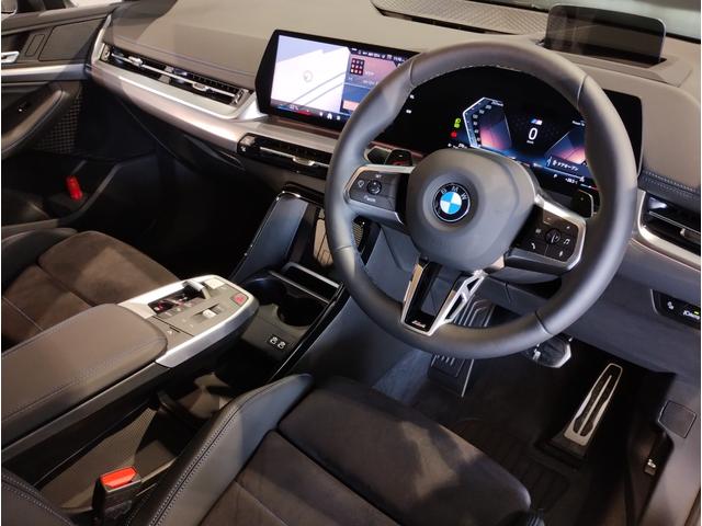 2シリーズ 218iアクティブツアラー Mスポーツ 弊社元デモカー テクノロジーパッケージ アクティブクルーズコントロール ヘッドアップディスプレイ 18インチアルミホイール シートヒーター 後退アシスト ワイヤレスチャージ LEDヘッドライト(15枚目)