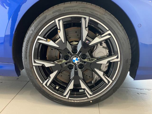 1シリーズ M135 xDrive 弊社元デモカーアルカンタラ/ヴェガンザコンビネーション ハーマンカードンスピーカー 19インチアルミホイール 電動リアゲート Mステッチシートベルト アクティブクルーズコントロール(39枚目)