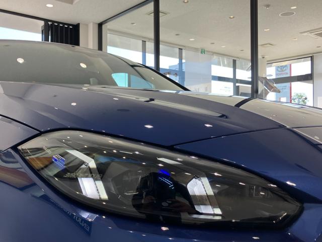 1シリーズ M135 xDrive 弊社元デモカーアルカンタラ/ヴェガンザコンビネーション ハーマンカードンスピーカー 19インチアルミホイール 電動リアゲート Mステッチシートベルト アクティブクルーズコントロール(61枚目)