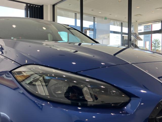 1シリーズ M135 xDrive 弊社元デモカーアルカンタラ/ヴェガンザコンビネーション ハーマンカードンスピーカー 19インチアルミホイール 電動リアゲート Mステッチシートベルト アクティブクルーズコントロール(62枚目)