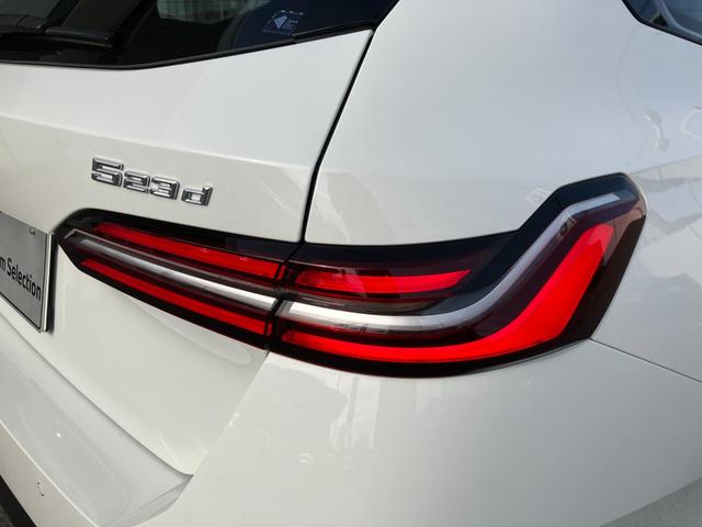 5シリーズ 523d xDriveツーリング Mスポーツ 弊社デモレンタ 黒革 クリスタルシフト コンフォートドライビングPKG 20AW アクティブステアリング アダプティブサスペンション ACC ドライビングアシスト ヘッドアップディスプレイ(63枚目)