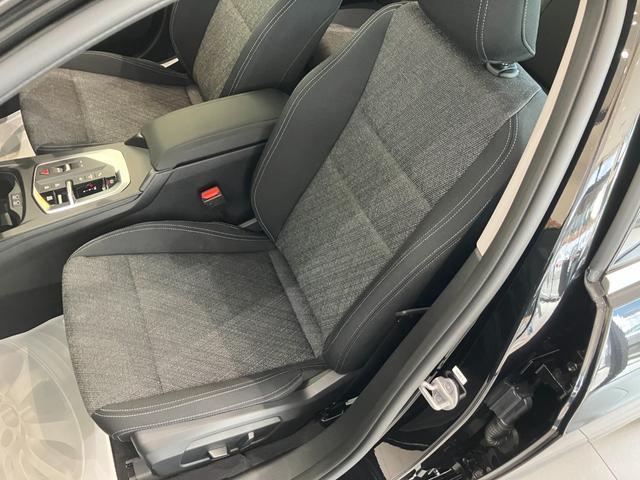 ＢＭＷの大きなシートは疲れにくく、搭乗者を包み込んでくれる安心感が御座います。