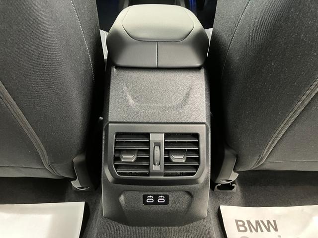 ＢＭＷの少し硬めの足回りは車の縦揺れを素早く整えるため、同乗者の方への車酔いにも効果が御座います。