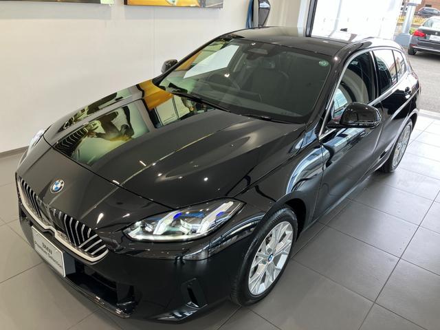 「このような写真がみたい」などご要望をいただければお客様のご希望に沿ったお写真を撮影してお送りいたします。お気軽にお問い合わせくださいませ。