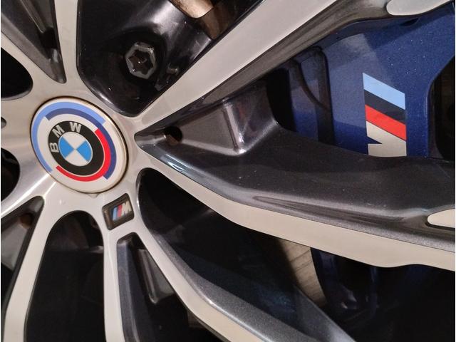 Ｘ５ ｘＤｒｉｖｅ　４０ｄ　Ｍスポーツ　パノラマガラスＳＲ　タルトゥーフォレザー　アクティブクルーズコントロール　ヘッドアップディスプレイ　地デジ　ハーマンカードン　純正２０ＡＷ　Ｆベンチレーション　パノラマガラスサンルーフ　シートヒーター（18枚目）