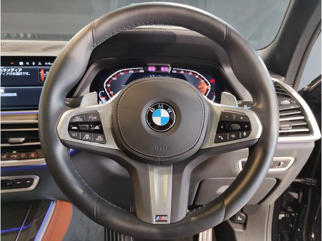 Ｘ５ ｘＤｒｉｖｅ　４０ｄ　Ｍスポーツ　パノラマガラスＳＲ　タルトゥーフォレザー　アクティブクルーズコントロール　ヘッドアップディスプレイ　地デジ　ハーマンカードン　純正２０ＡＷ　Ｆベンチレーション　パノラマガラスサンルーフ　シートヒーター（34枚目）