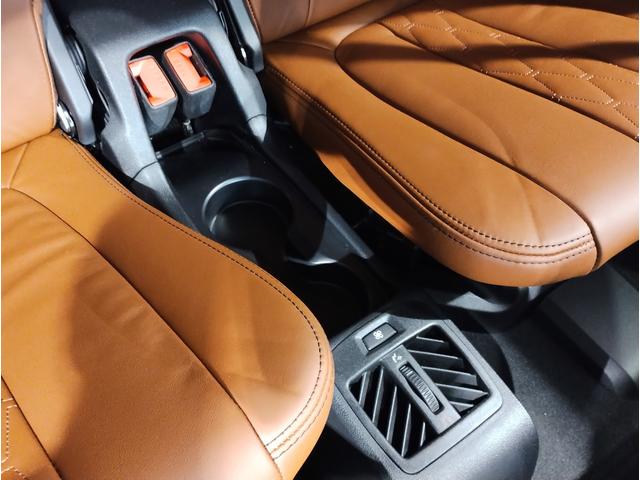 Ｘ５ ｘＤｒｉｖｅ　４０ｄ　Ｍスポーツ　パノラマガラスＳＲ　タルトゥーフォレザー　アクティブクルーズコントロール　ヘッドアップディスプレイ　地デジ　ハーマンカードン　純正２０ＡＷ　Ｆベンチレーション　パノラマガラスサンルーフ　シートヒーター（53枚目）