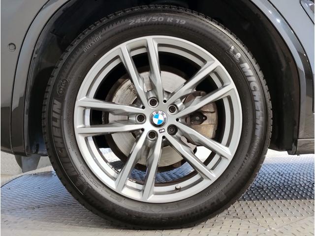 中古車のため、若干の小傷等がついてしまったホイールも御座います。修理も可能で御座いますので、気になる方はお気軽にお申し付けくださいませ。