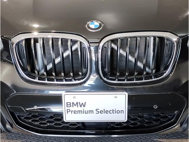 どっしりとしたバンパー下部のデザインはＢＭＷの高級感を際立たせると共にスポーティーさを演出しております。