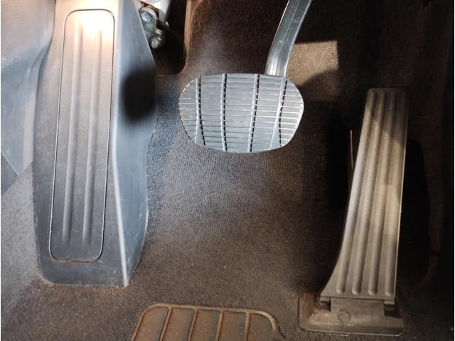 X2 xDrive 18d MスポーツX ハイラインパック オプション20AW ブラックレザー シートヒーター 電動リヤゲート HDDナビ CD/DVD再生 リヤビューカメラ アンビエントライト ACC ドライビングアシスト LEDヘッドライト(20枚目)