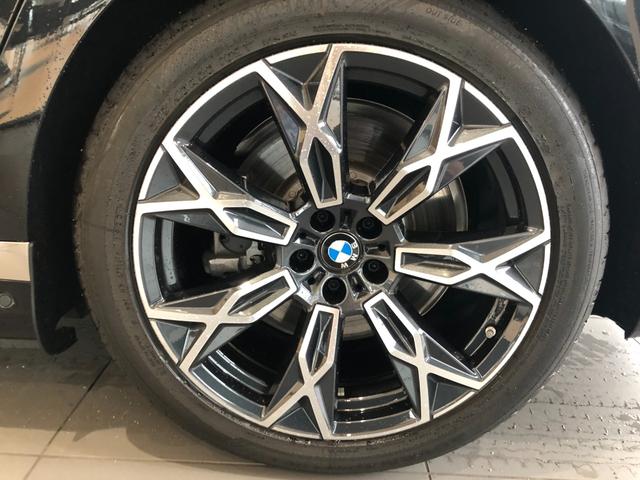 �A�E�g�o�[���ł̑��s�����������a�l�v�̃u���[�L�V�X�e���͂������̎��ɂ����������}�V�����~���Ă���܂��B