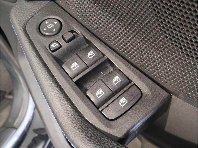 �a�l�v�̃h�A��߂����̏d�����͏��L�җl�̖����x�����߂Ă���܂��B