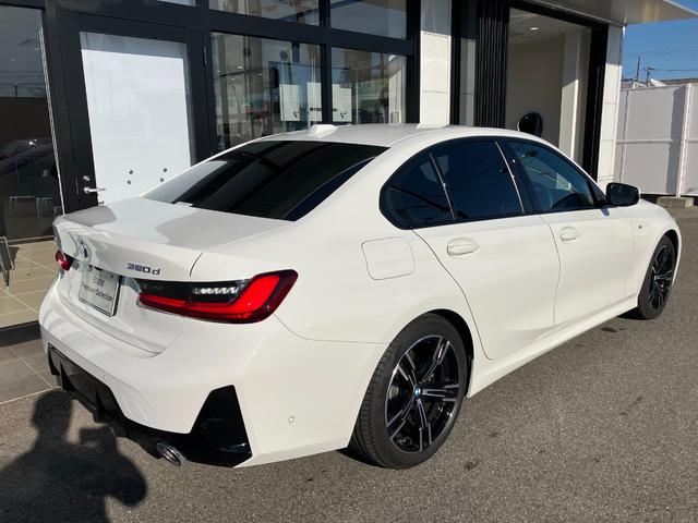 ３シリーズ ３１８ｉ　Ｍスポーツ　弊社デモカー　ＨＤＤナビゲーション　電動リアゲート　アクティブクルーズコントロール　ＬＥＤヘッドライト　衝突被害軽減ブレーキ（8枚目）