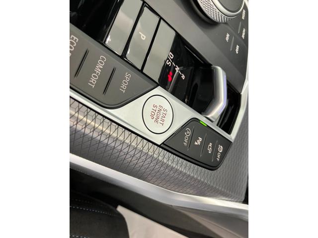３シリーズ ３１８ｉ　Ｍスポーツ　弊社デモカー　ＨＤＤナビゲーション　電動リアゲート　アクティブクルーズコントロール　ＬＥＤヘッドライト　衝突被害軽減ブレーキ（19枚目）