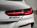 BMW 8 SERIES