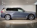 【BMWの伝統2】時代を超える美しさ。磨き抜かれたエアロダイナミクスが瞳を奪う。一目で伝わるスポーティーなプロポーションは、BMWの走行性能を生み出すのに欠かせない要因の一つです。