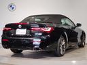 【BMWの伝統3】BMWのお車は、“駆け抜ける歓び”を意識し、走行の安定性とコーナリングの良さを追求し、思い通りにハンドルの操作可能です。