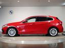 BMWはドアが分厚いです。衝突によりドアがつぶれてしまった場合にも外からいち早くドアを開けれるよう考えられています。数十秒の救出の遅れが命につながりかねない場合、こういった配慮が重要なポイントです。