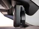 【ETC機能付防眩ミラー】BMWのルームミラーは、ETCと一体型でございます。ミラーは防眩機能付きですので、後方車両のヘッドライトの明かりをカット致します。