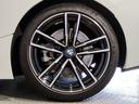 アウトバーンでの走行を見据えたBMWのブレーキシステムはもしもの時にもいち早くマシンを停止してくれます。