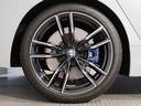 アウトバーンの走行を見据えたBMWの足回りは高い走行性能にこだわりが御座います。