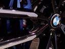 BMW認定中古車は100項目の箇所を徹底的にチェック致します。機械的な箇所や電気系、コンピューターなどを詳細に点検。交換基準に達した部品は整備した後にご納車致します。