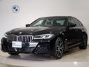 エンジェルアイ、イカリングと呼ばれるBMWのライトの正式名称は「コロナリング」です。一目でBMWとわかる伝統のデザインです。