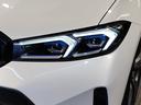318i Mスポーツ 弊社デモレンタ ブラックレザーシート 19インチアロイホイール ブラックキドニーグリル シートヒーター アクティブクルーズコントロール ヘッドアップディスプレイ 後退アシスト パーキングアシスト(59枚目)