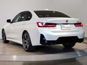 318i Mスポーツ 弊社デモレンタ ブラックレザーシート 19インチアロイホイール ブラックキドニーグリル シートヒーター アクティブクルーズコントロール ヘッドアップディスプレイ 後退アシスト パーキングアシスト(68枚目)