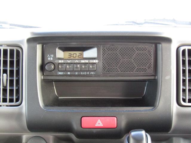 ＮＶ１００クリッパーバン ＤＸ　エマージェンシーブレーキパッケージ　４ＷＤ・Ｗエアバック・エマージェンシーブレーキ・横滑り防止・キーレス・５ＡＧＳ・ドラレコ・ＥＴＣ・プライバシーガラス・マット（10枚目）