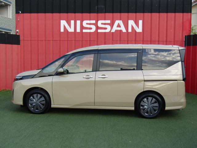 セレナ ｅ－パワー　ＸＶ　リフター・車いす固定装着電動式・５人乗り＋１名・プロパイロット・メーカーナビ・フルセグ・両側パワスラ・アラビュー・ＬＥＤ・手すりパック・シートヒーター・スマートルームミラー・ワイヤレス充電・エマブレ（30枚目）