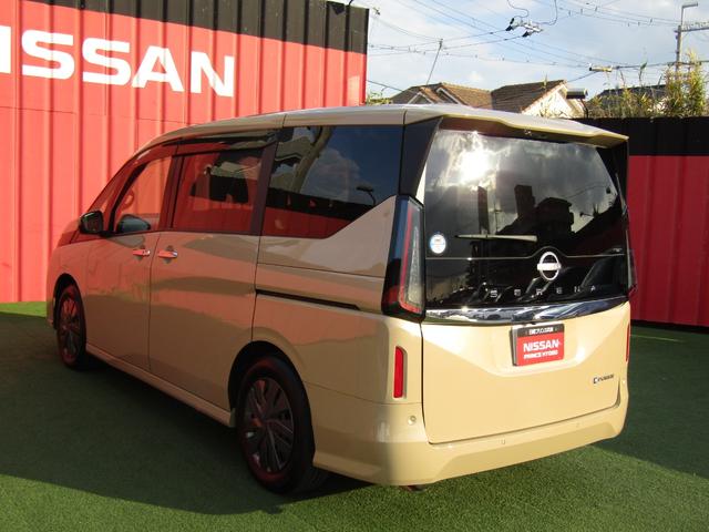 セレナ ｅ－パワー　ＸＶ　リフター・車いす固定装着電動式・５人乗り＋１名・プロパイロット・メーカーナビ・フルセグ・両側パワスラ・アラビュー・ＬＥＤ・手すりパック・シートヒーター・スマートルームミラー・ワイヤレス充電・エマブレ（34枚目）