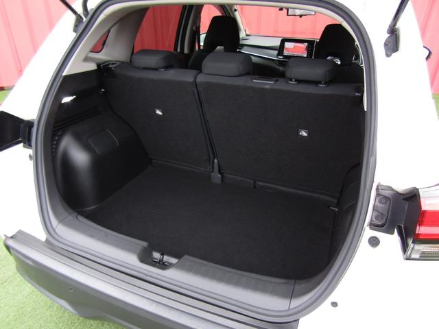 ノート X 純正メモリーナビ・フルセグ・アラウンドビュー・LEDライト・スマートルームミラー・エマブレ・前後ドラレコ・オートホールド・ETC・純正16インチアルミ・エンジンスターター・フォグ・車線逸脱(10枚目)