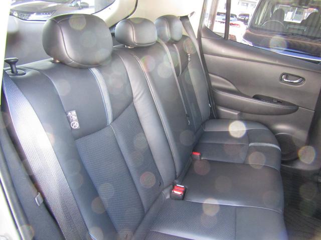 リーフ e+ G プロパイロット・メーカーナビ・フルセグ・アラウンドビュー・レザーシート・BOSE・シートヒーター・LEDライト・前後ドラレコ・エマブレ・スマートルームミラー・セキュリティセーフティPKG・ETC(7枚目)