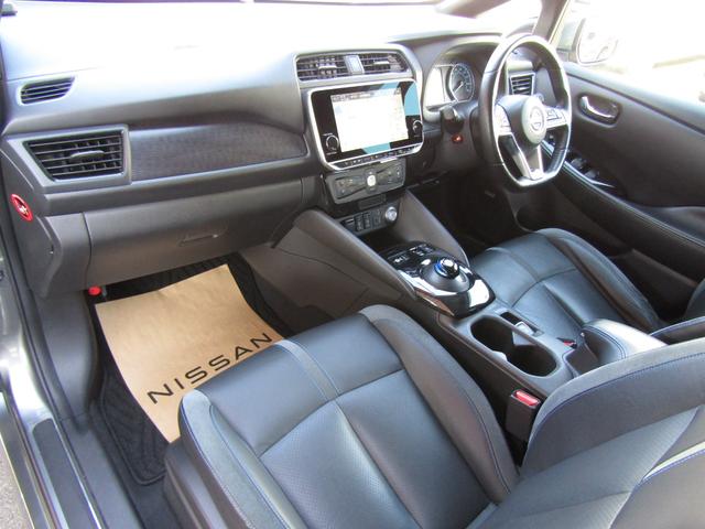 リーフ e+ G プロパイロット・メーカーナビ・フルセグ・アラウンドビュー・レザーシート・BOSE・シートヒーター・LEDライト・前後ドラレコ・エマブレ・スマートルームミラー・セキュリティセーフティPKG・ETC(8枚目)