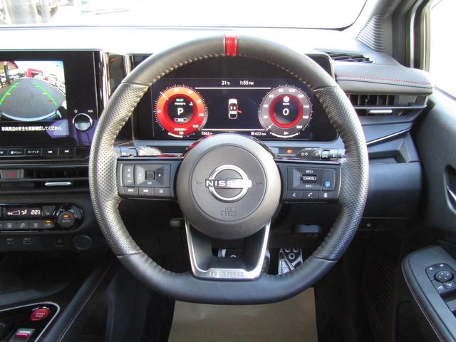 オーラ ニスモ　プロパイロット・メーカーナビ・フルセグ・アラウンドビュー・ＬＥＤライト・スマートルームミラー・シートヒーター・ワイヤレス充電・ＳＯＳコール・ＥＴＣ・社外ＢＢＳアルミ・前後ドラレコ・エマブレ（13枚目）